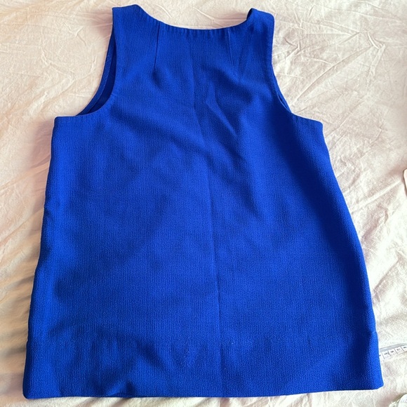 Club Monaco v neck tank in royal blue - Picture 5 of 5